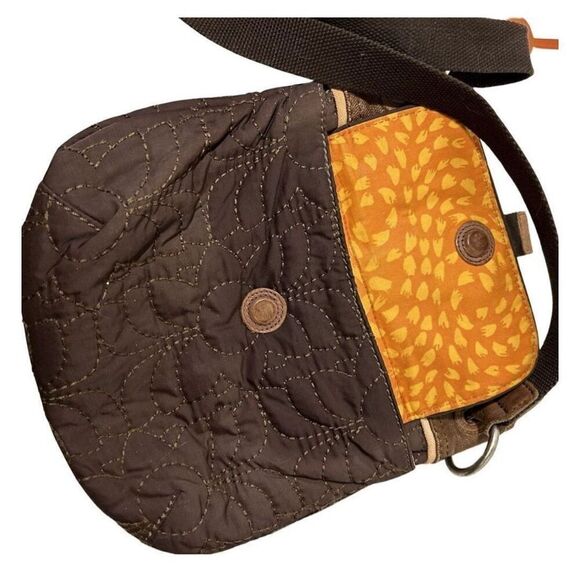Vintage Fossil Quilted Crossbody - Picture 6 of 6
